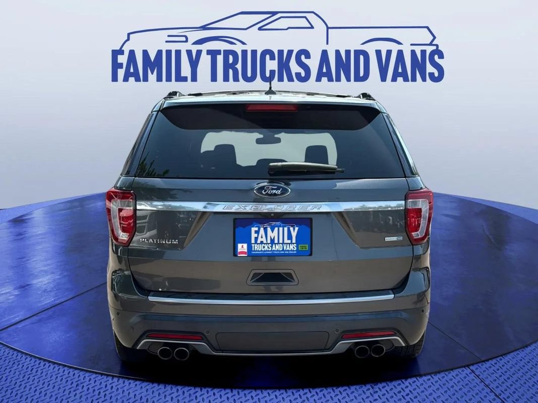 Used 2018 Ford Explorer Platinum AWD/4WD image 4