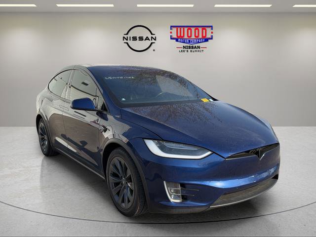 Used 2019 Tesla Model X 75D image 1