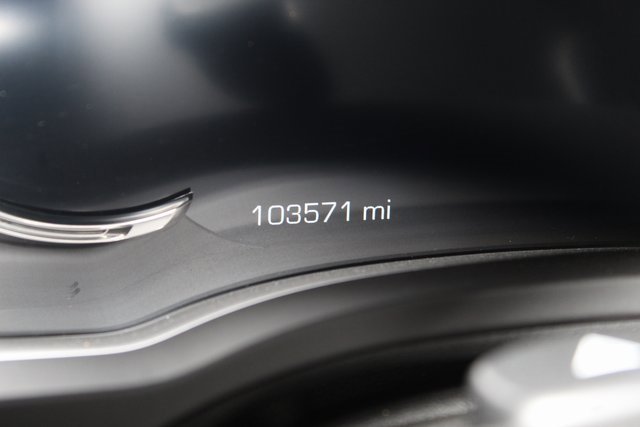 Used 2018 Cadillac Escalade ESV Platinum image 8