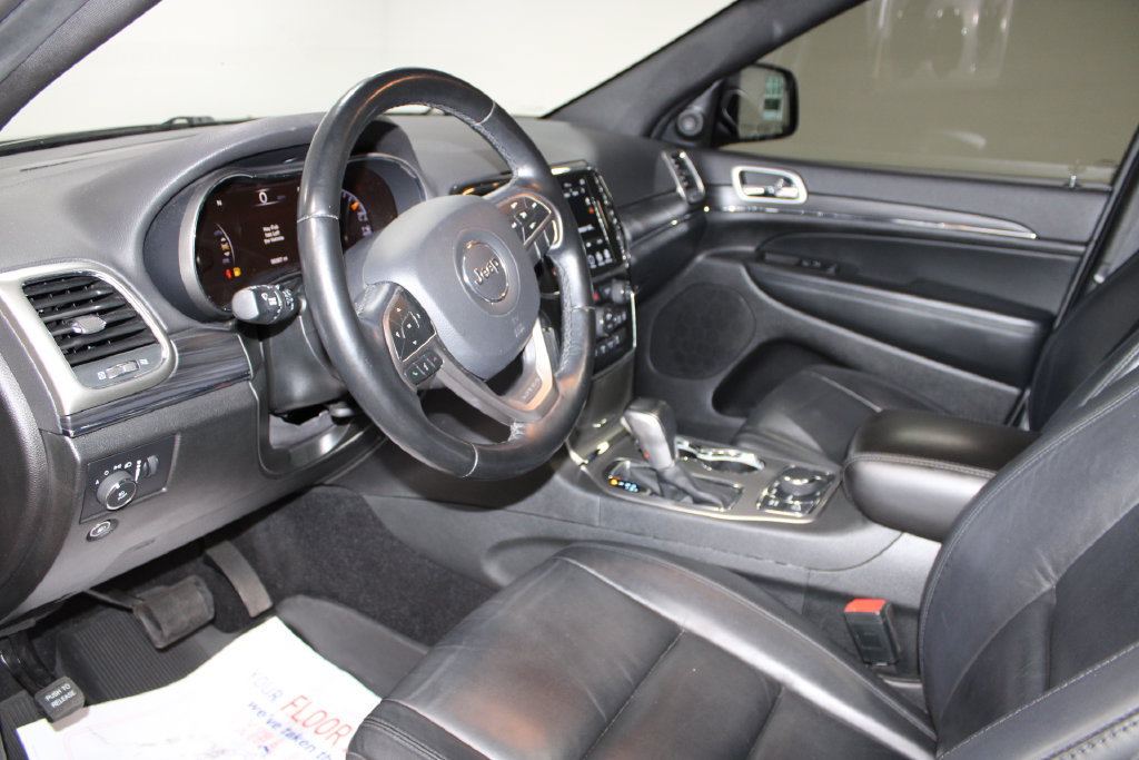 Used 2021 Jeep Grand Cherokee Limited AWD/4WD image 14
