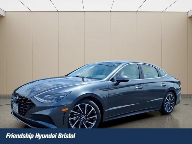 Used 2022 Hyundai Sonata Limited w/ Winter Weather Package