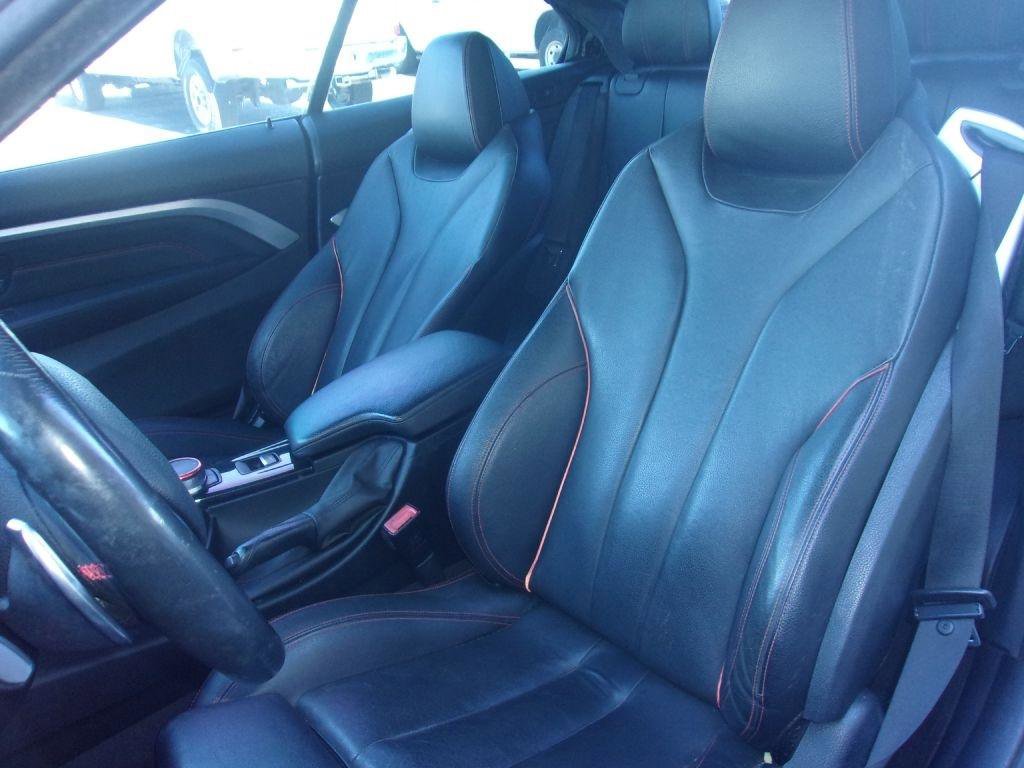 Used 2018 BMW 430i Convertible image 9