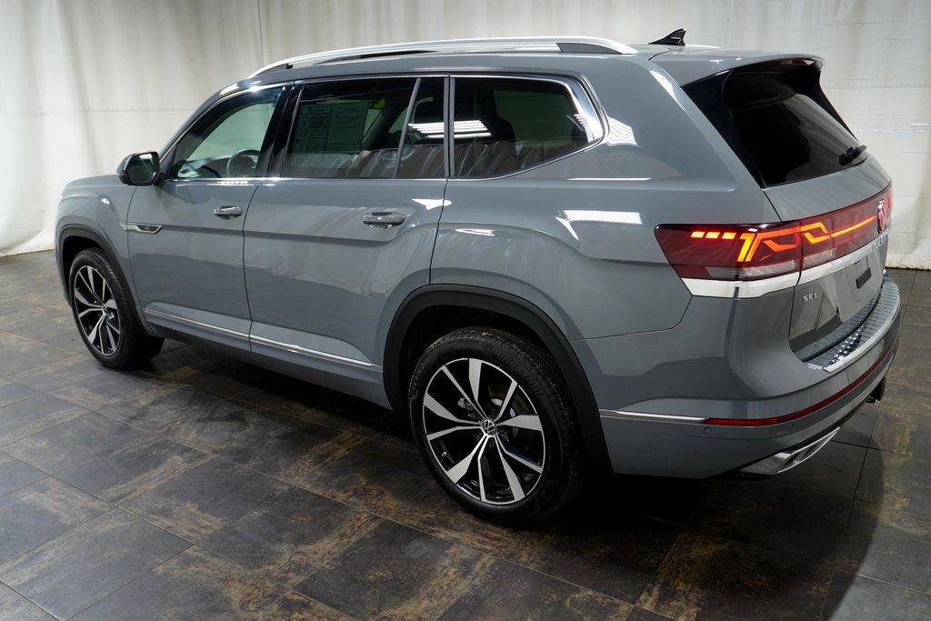 Used 2025 Volkswagen Atlas SEL Premium R-Line AWD/4WD image 10