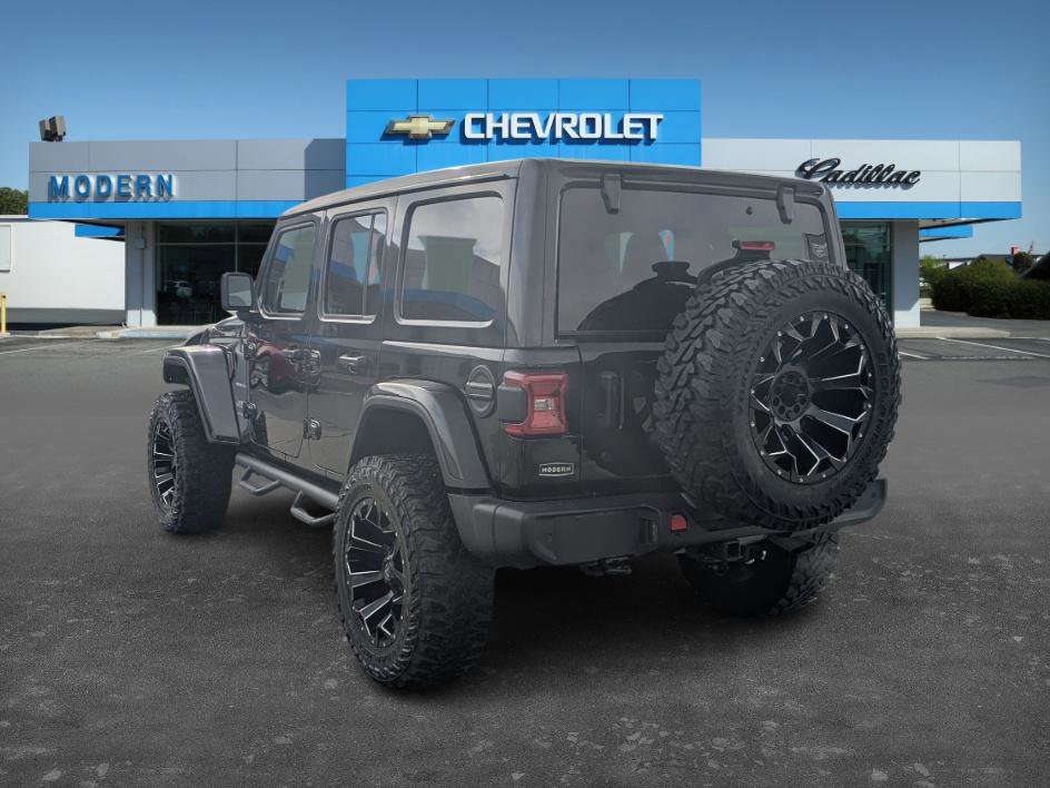 Used 2019 Jeep Wrangler Unlimited Sahara w/ Safety Group image 7