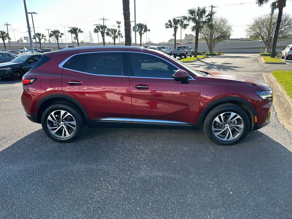 Used 2022 Buick Envision Essence w/ Technology Package I FWD image 7