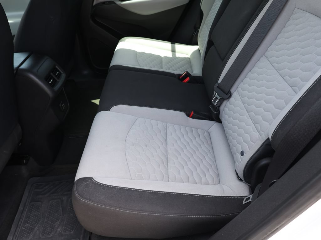 Used 2019 Chevrolet Equinox LS FWD image 16