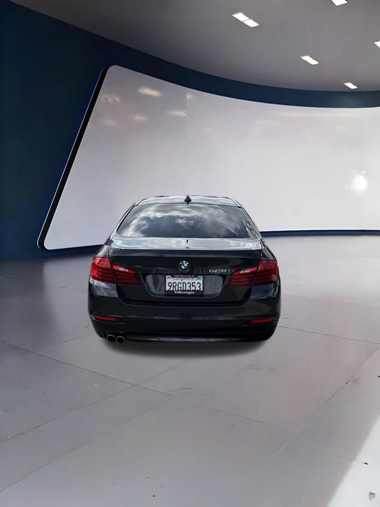 Used 2016 BMW 528i Sedan RWD image 3