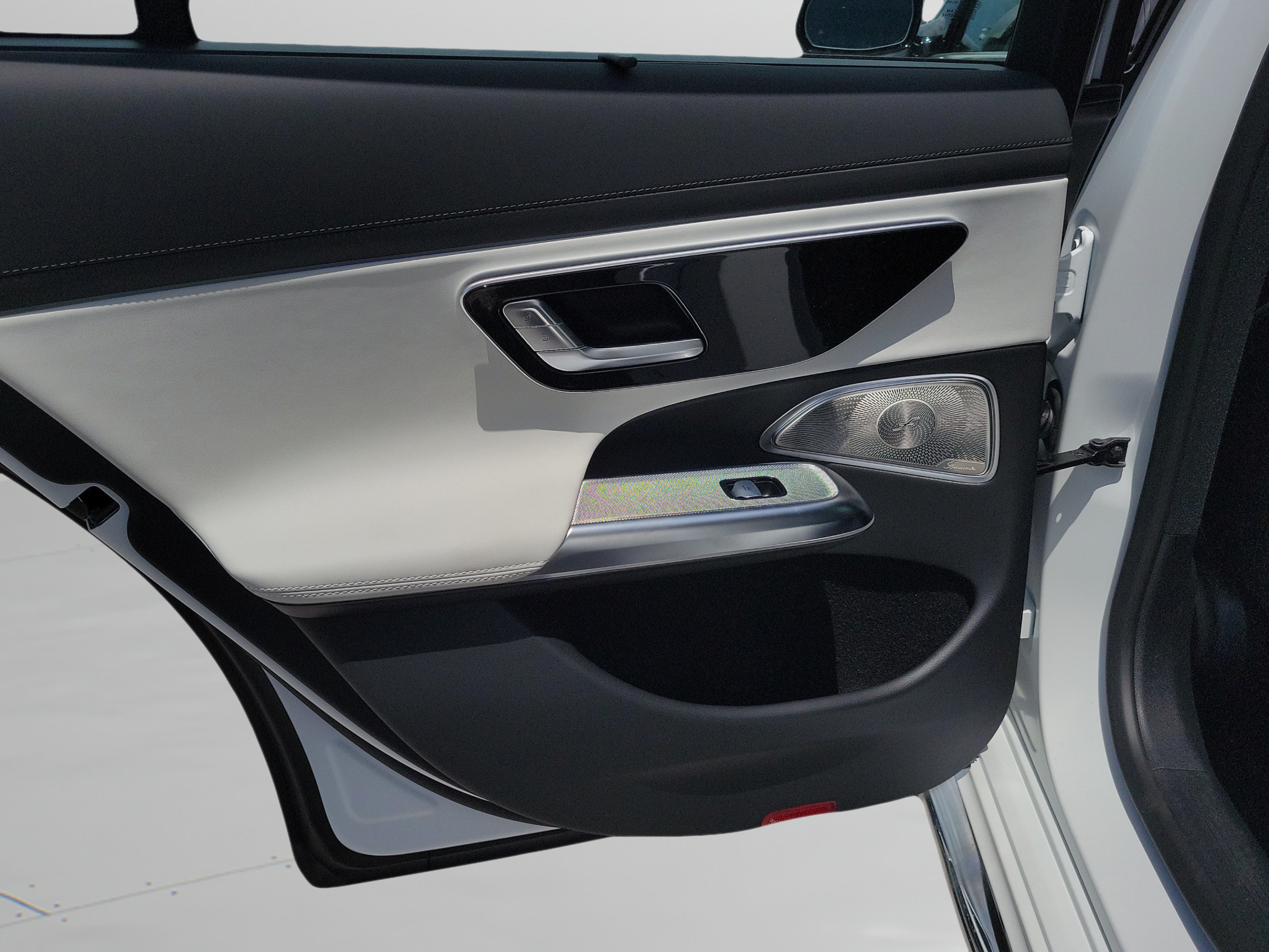 New 2026 Mercedes-Benz E 53 AMG e 4MATIC Sedan image 7