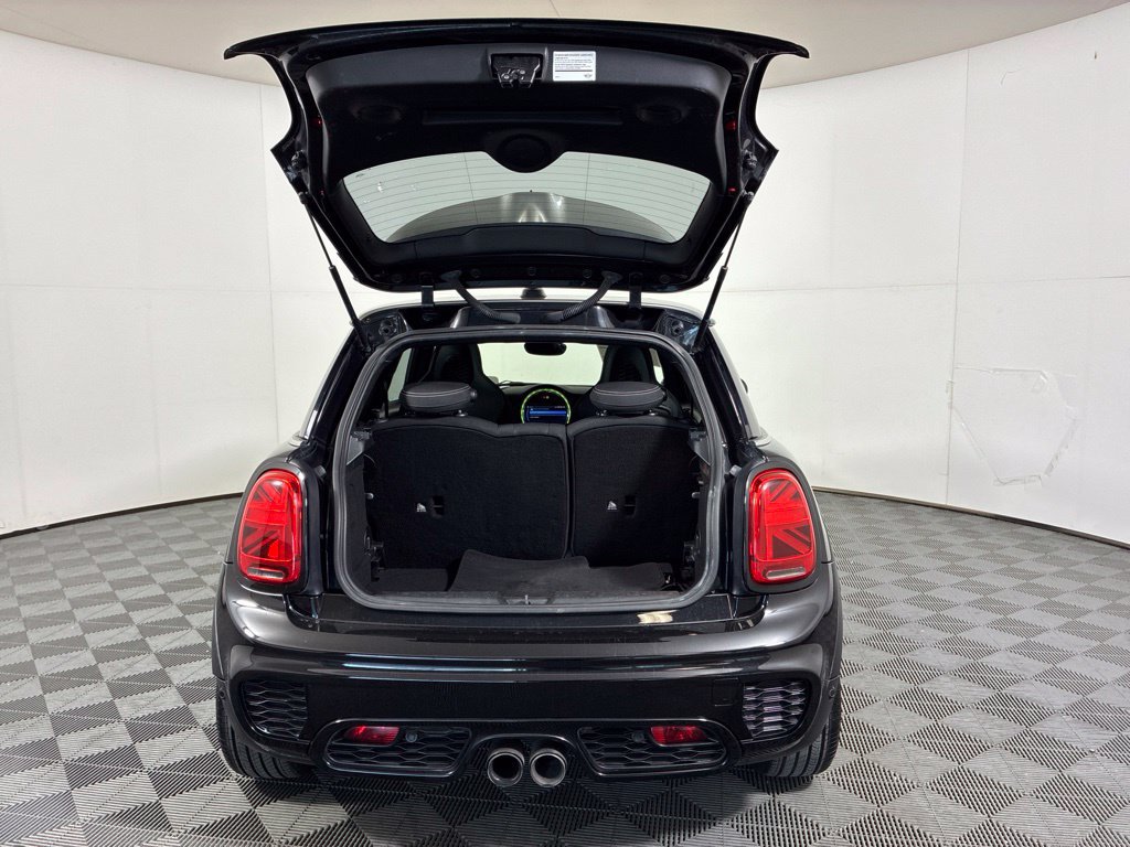 Used 2019 MINI Cooper John Cooper Works w/ Signature Upholstery Package FWD image 26