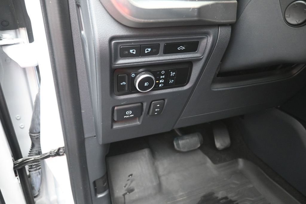 Used 2023 Ford F150 Raptor AWD/4WD image 13