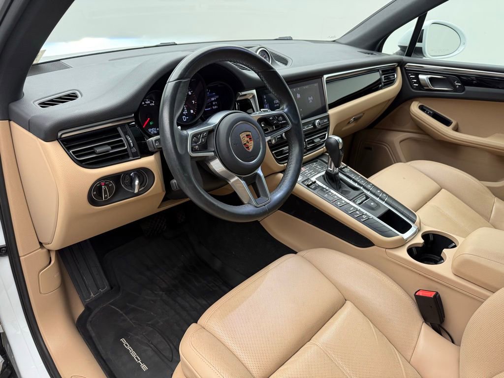 Used 2020 Porsche Macan image 4