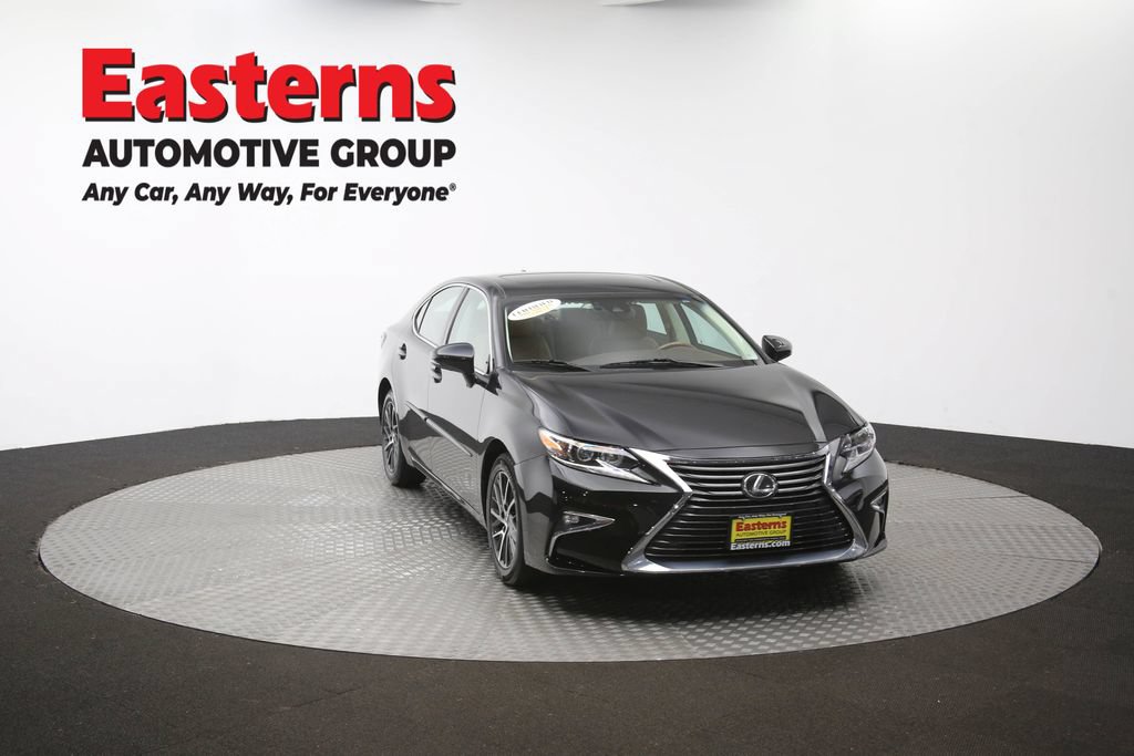 Used 2017 Lexus ES 350 w/ Navigation System Package FWD image 56
