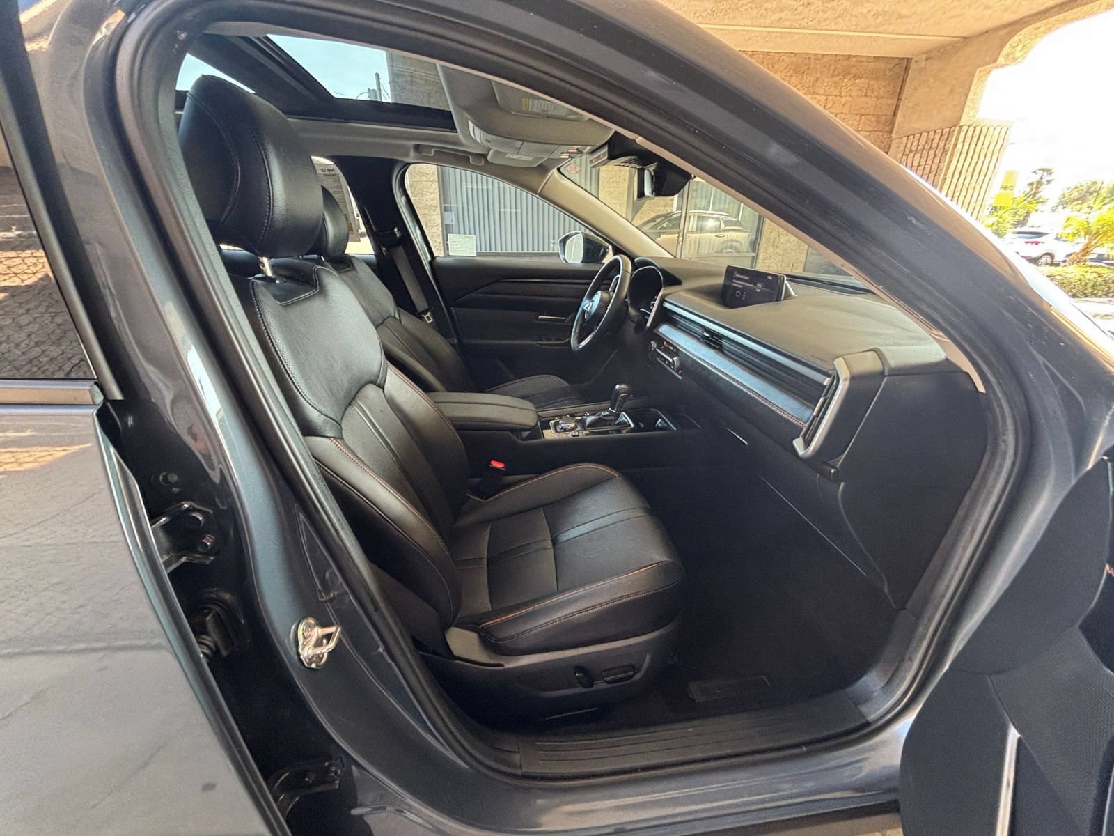 Used 2026 MAZDA CX-50 AWD 2.5 S w/ Premium Package image 38