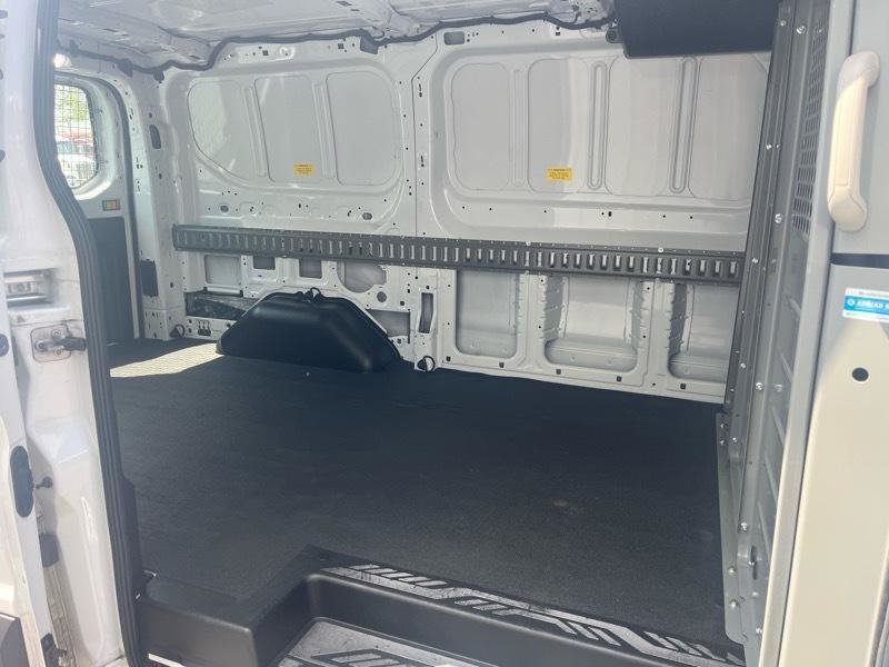 Used 2019 Ford Transit 150 130 Low Roof RWD image 7