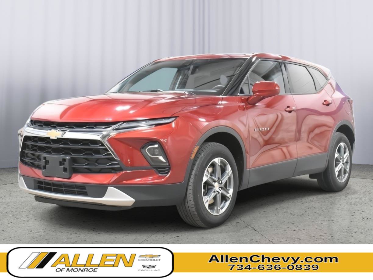 Used 2025 Chevrolet Blazer LT