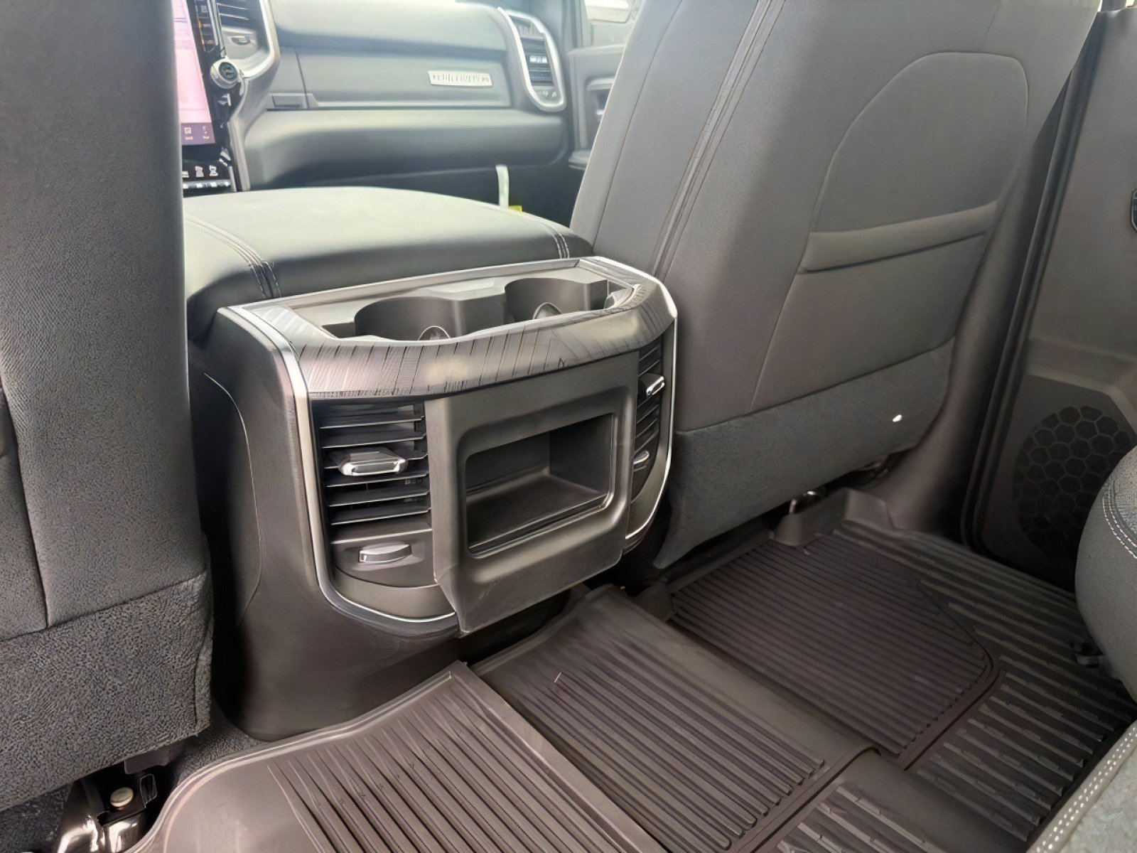 New 2026 RAM 2500 Big Horn AWD/4WD image 27