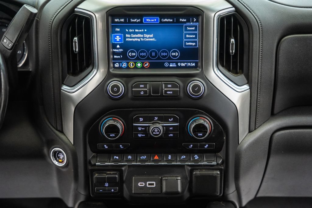 Used 2020 Chevrolet Silverado 1500 LT Trail Boss AWD/4WD image 24