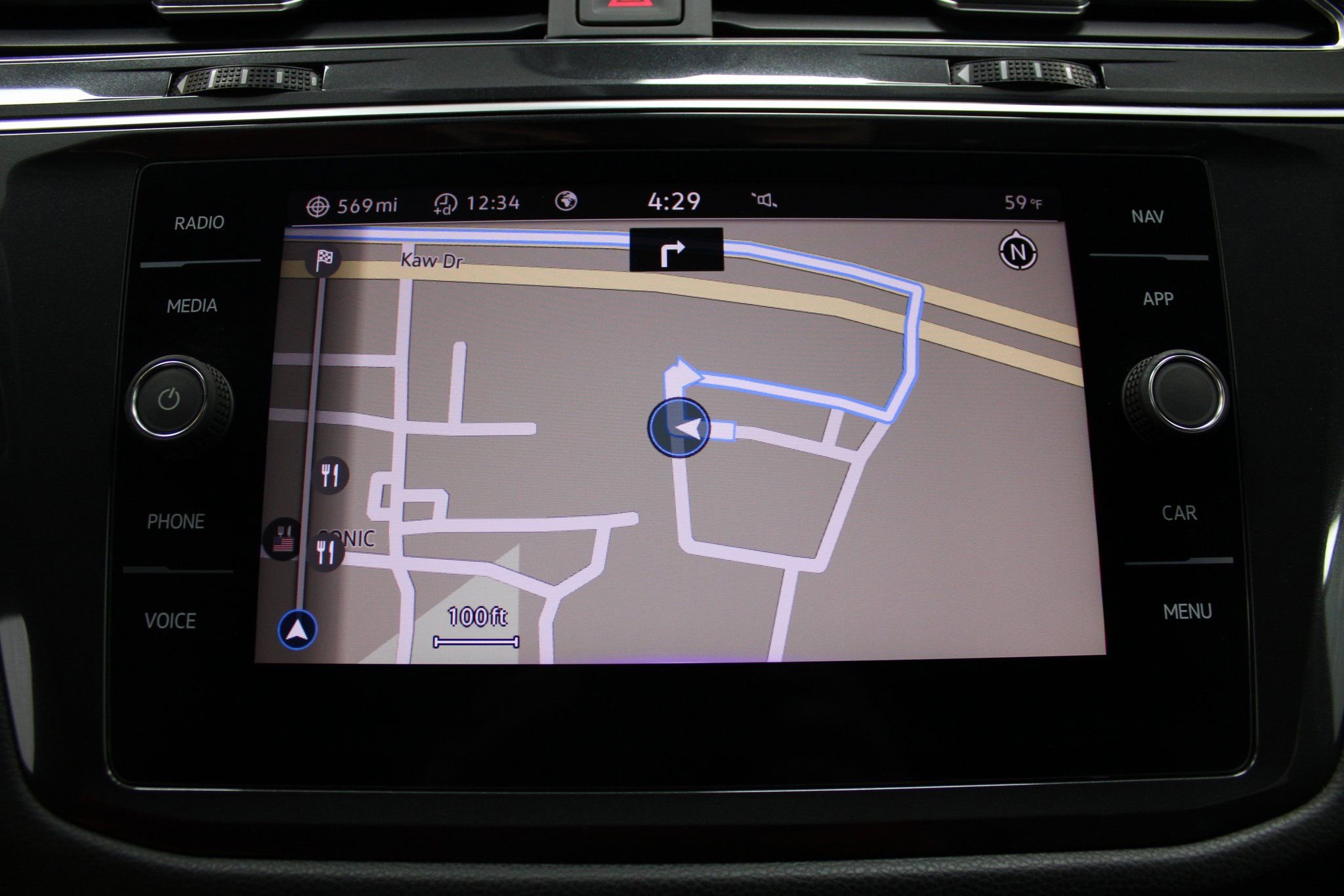 Used 2022 Volkswagen Tiguan SEL R-Line image 46