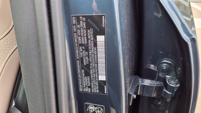 New 2026 Volvo XC90 B6 Plus w/ Protection Package image 29