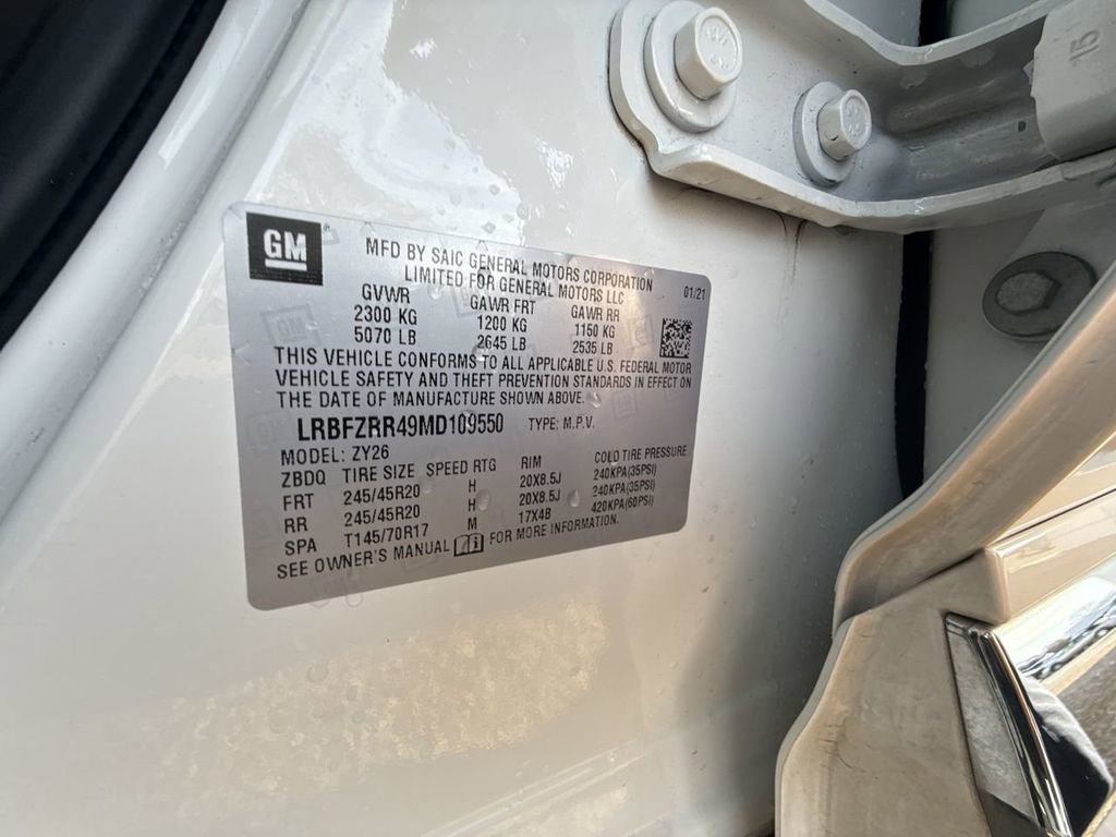 Certified 2021 Buick Envision Avenir w/ Technology Package II image 34