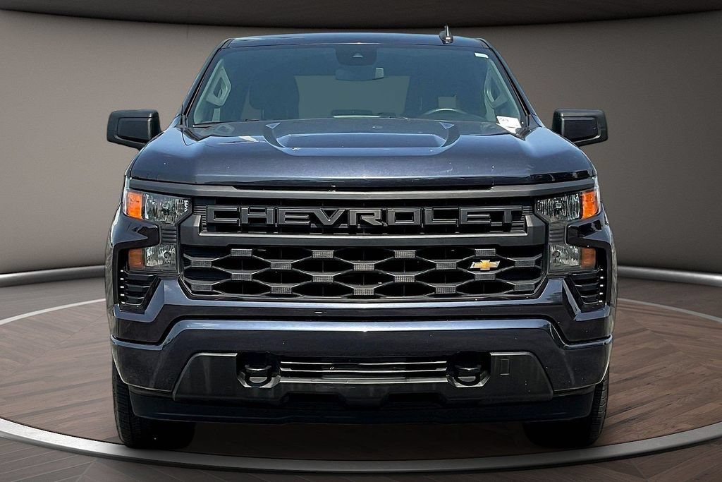 Used 2022 Chevrolet Silverado 1500 Custom AWD/4WD image 2