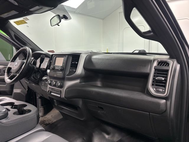 Used 2024 RAM 3500 Tradesman w/ Snow Chief Group AWD/4WD image 12