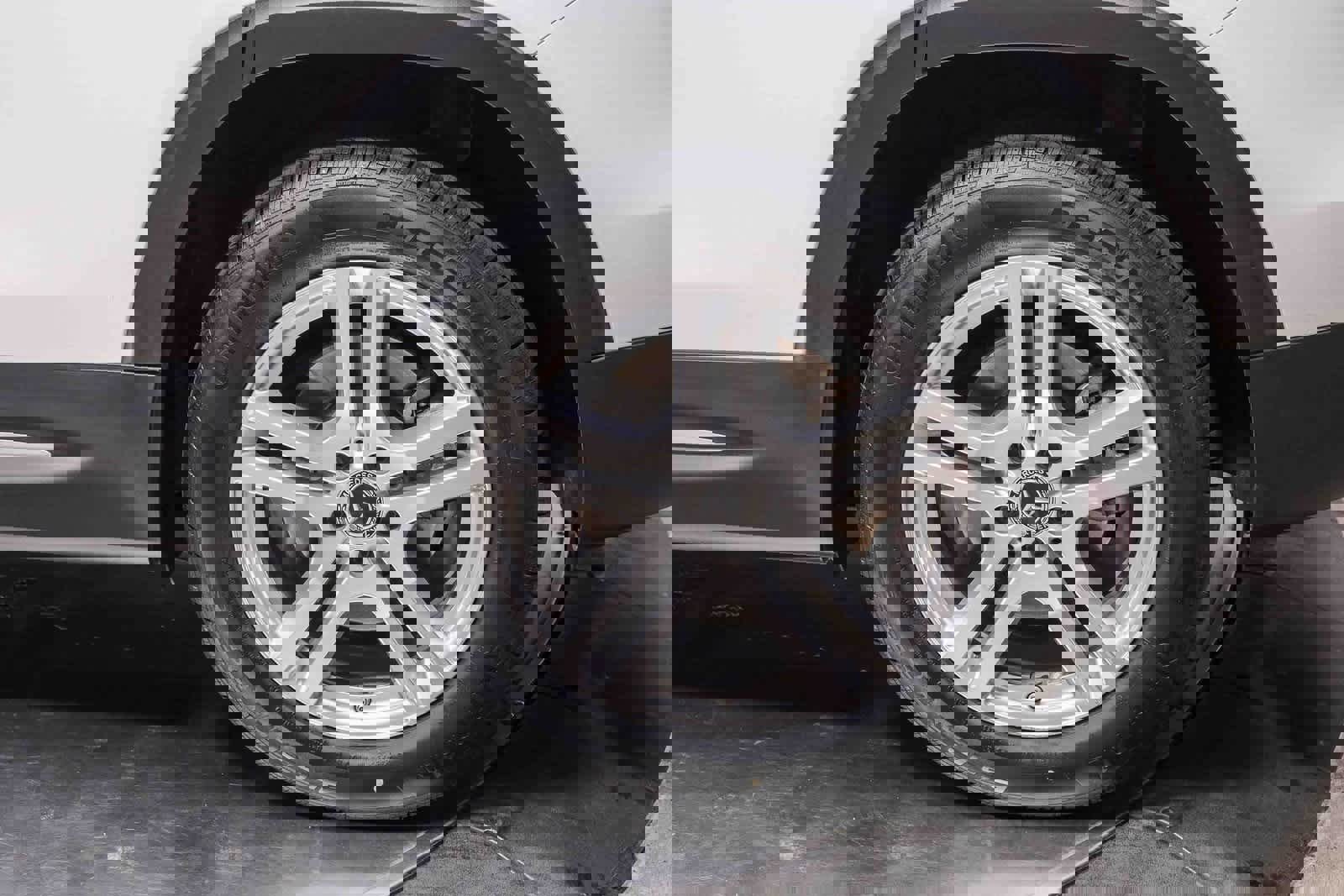 Certified 2022 Mercedes-Benz GLB 250 image 9