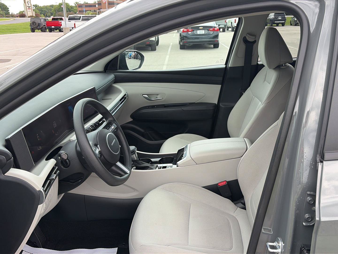 Used 2026 Hyundai Tucson SEL AWD/4WD image 12
