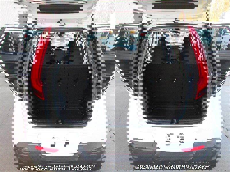 Used 2021 Kia Soul S FWD image 13