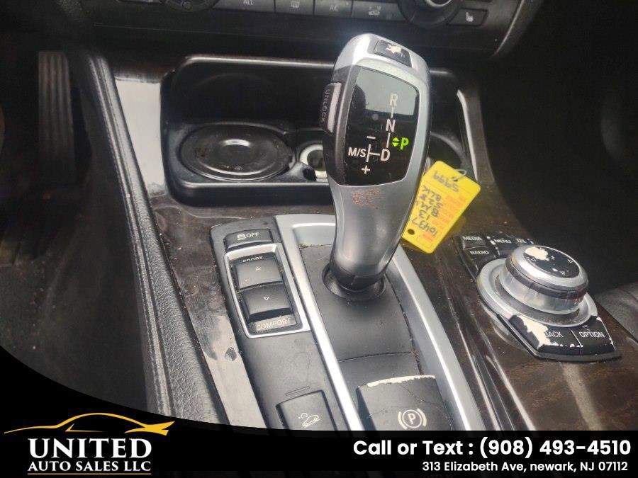 Used 2013 BMW 528i xDrive Sedan AWD/4WD image 14