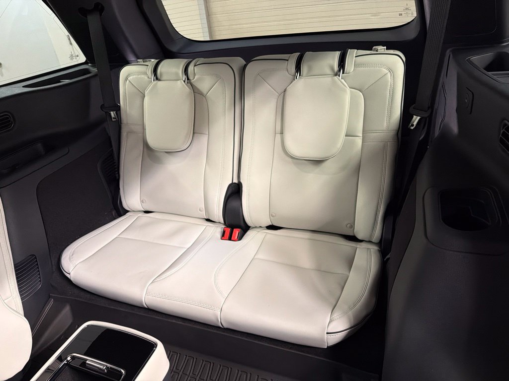 New 2027 Lincoln Aviator Black Label w/ Dynamic Handling Package AWD/4WD image 31