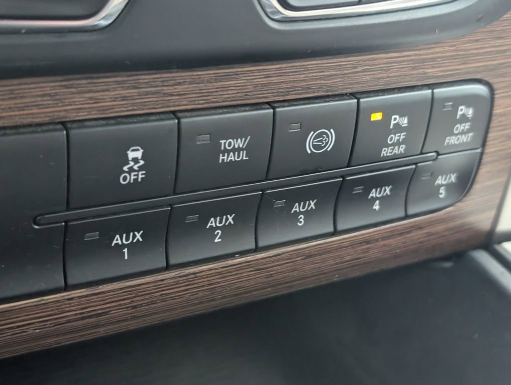 Used 2018 RAM 3500 Laramie image 23