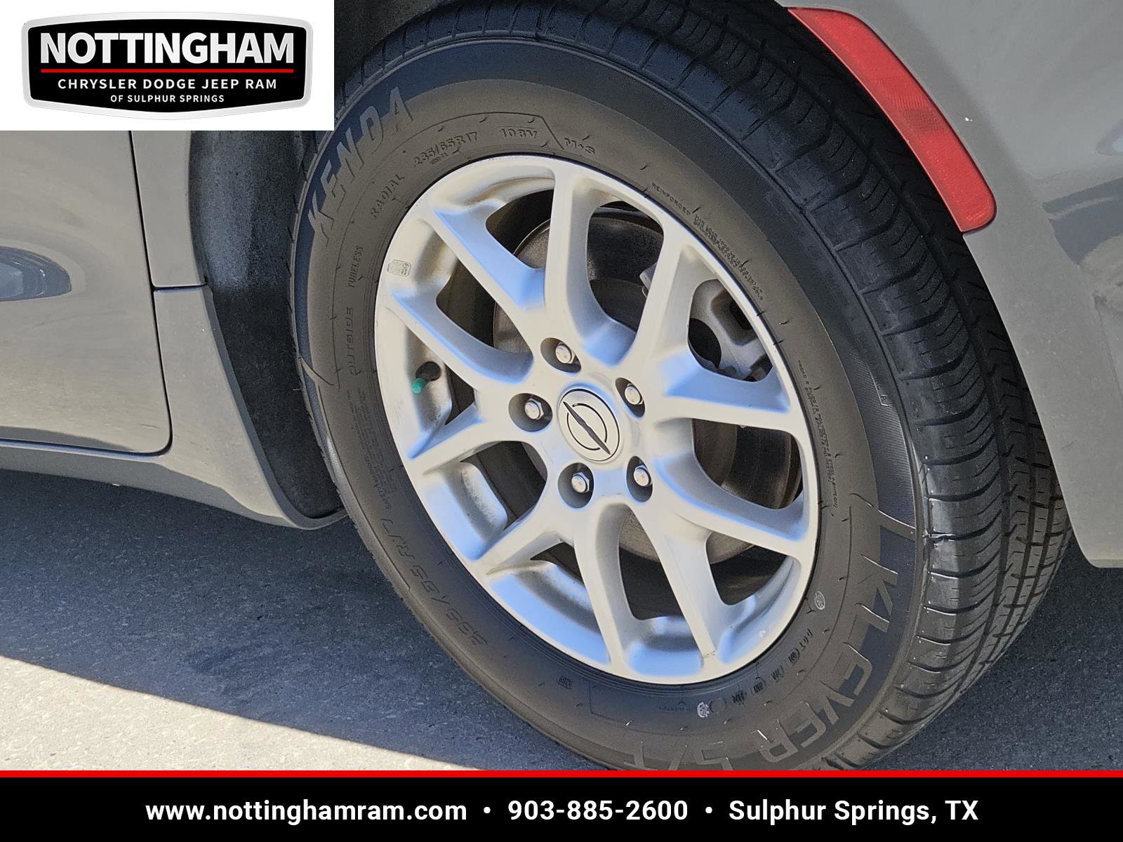 Used 2022 Chrysler Pacifica Touring-L image 7