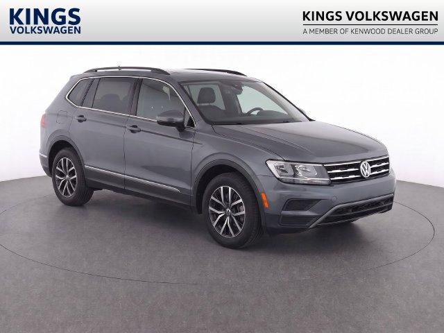 Certified 2021 Volkswagen Tiguan SE w/ Panoramic Sunroof Package AWD/4WD image 1