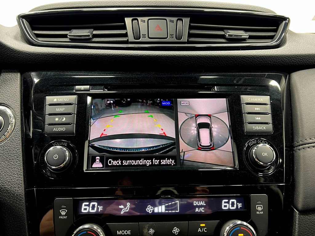 Used 2018 Nissan Rogue SL w/ Premium Package FWD image 12