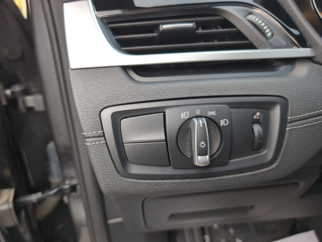 Used 2021 BMW X1 xDrive28i image 19