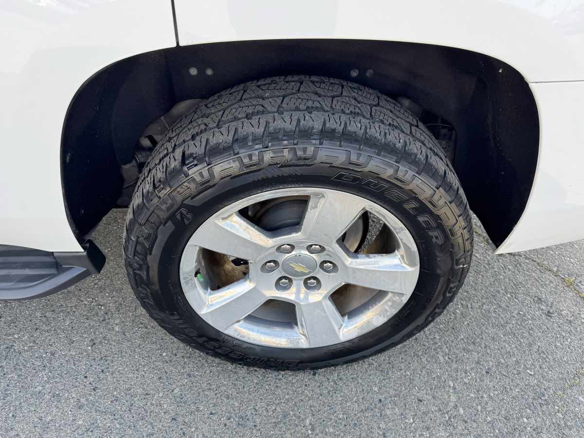 Used 2016 Chevrolet Tahoe LT w/ Luxury Package image 37