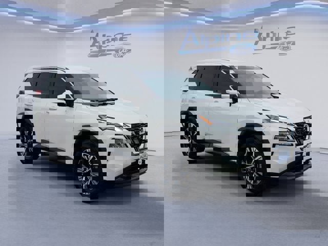 Used 2021 Nissan Rogue SV image 7