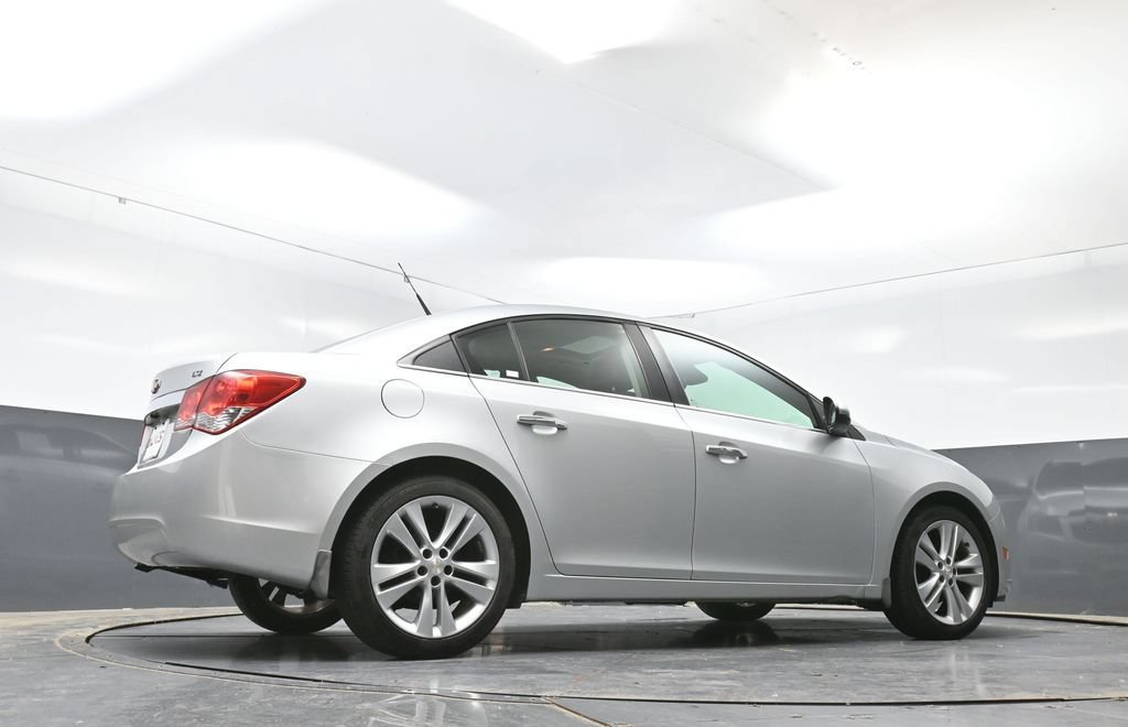 Used 2013 Chevrolet Cruze LTZ FWD image 49