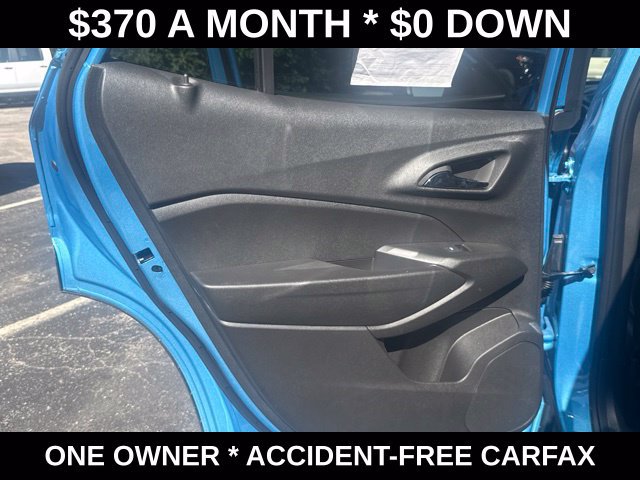 Used 2025 Chevrolet Trax RS w/ Driver Confidence Package FWD image 12