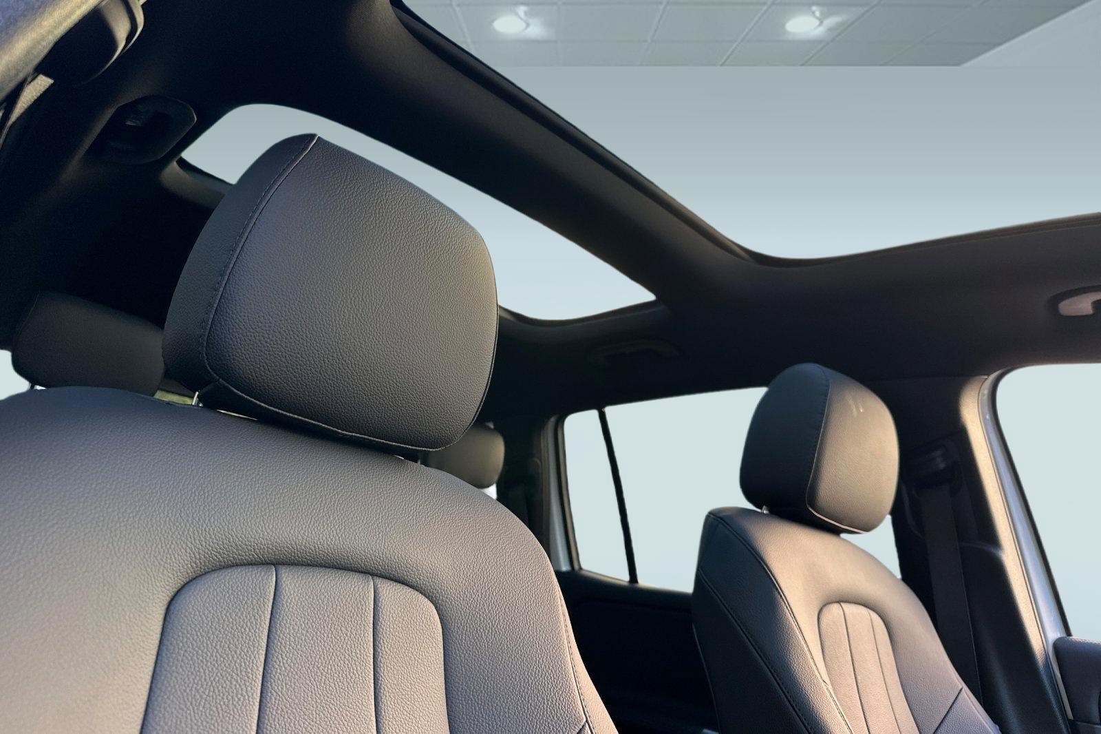 New 2026 Mercedes-Benz GLB 250 image 15