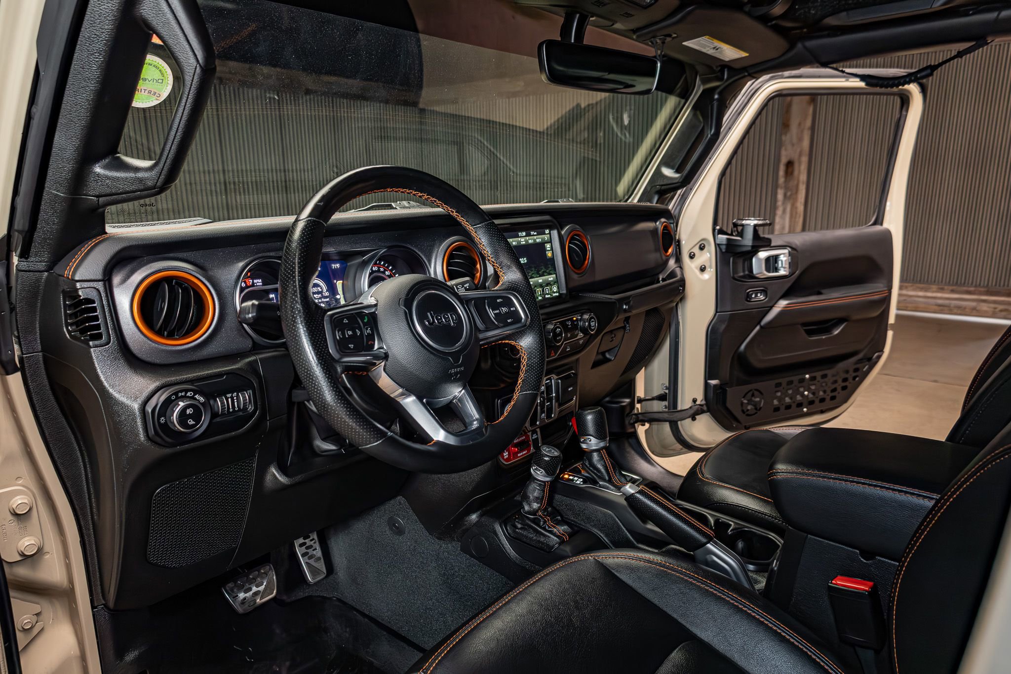 Used 2022 Jeep Gladiator Mojave w/ LED Lighting Group AWD/4WD image 14