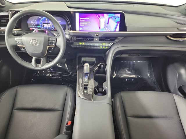 Used 2025 Toyota Crown Signia w/ Advanced Technology Package AWD/4WD image 16