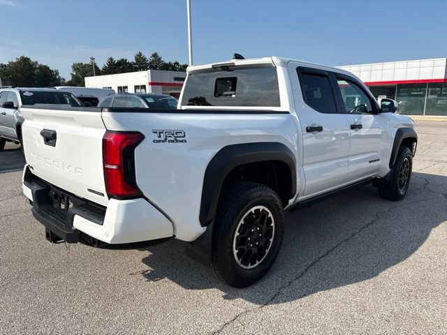 Used 2024 Toyota Tacoma TRD Off-Road w/ TRD Off Road Premium Package AWD/4WD image 3