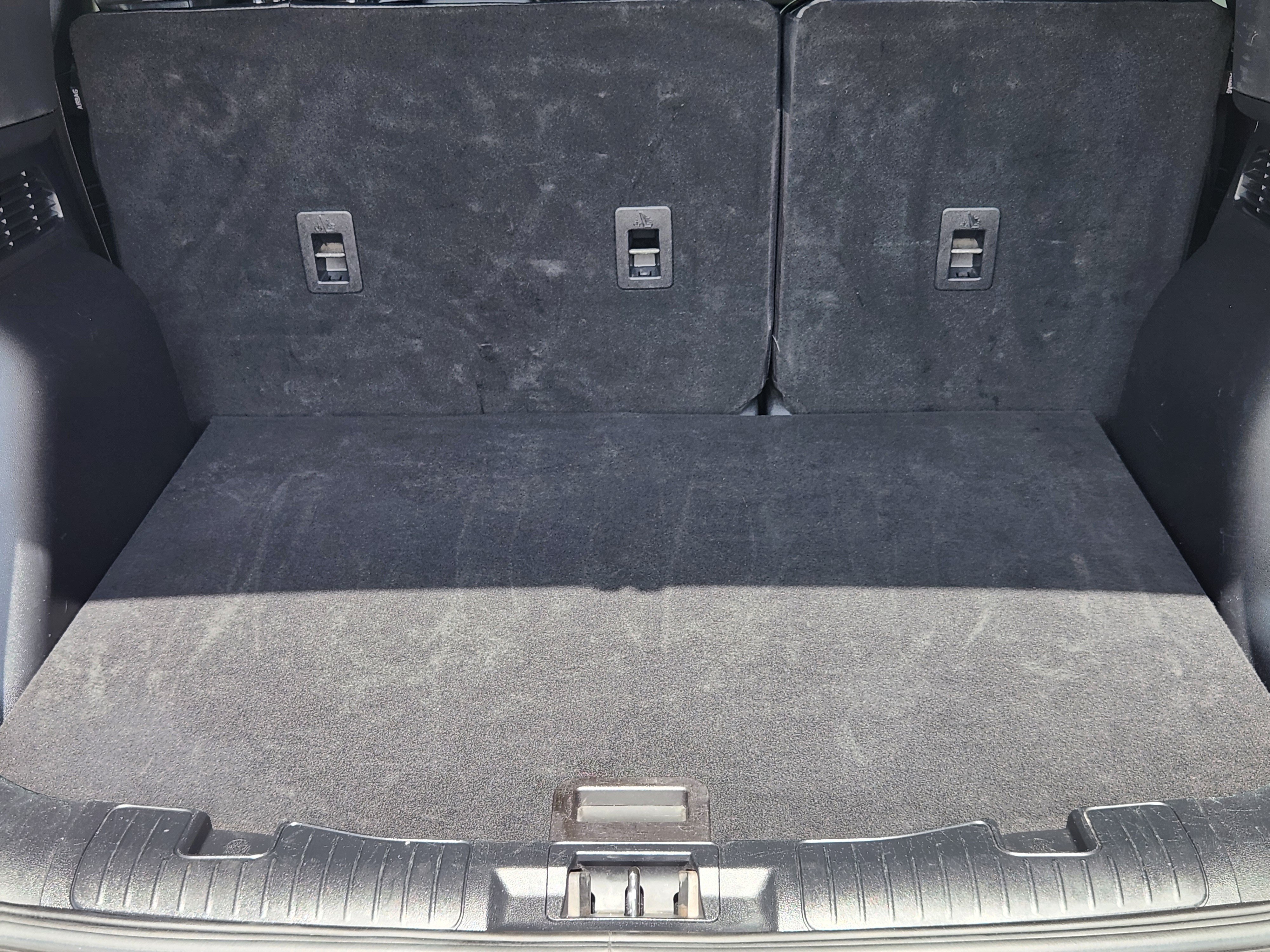 Used 2025 Ford Escape ST-Line FWD image 35