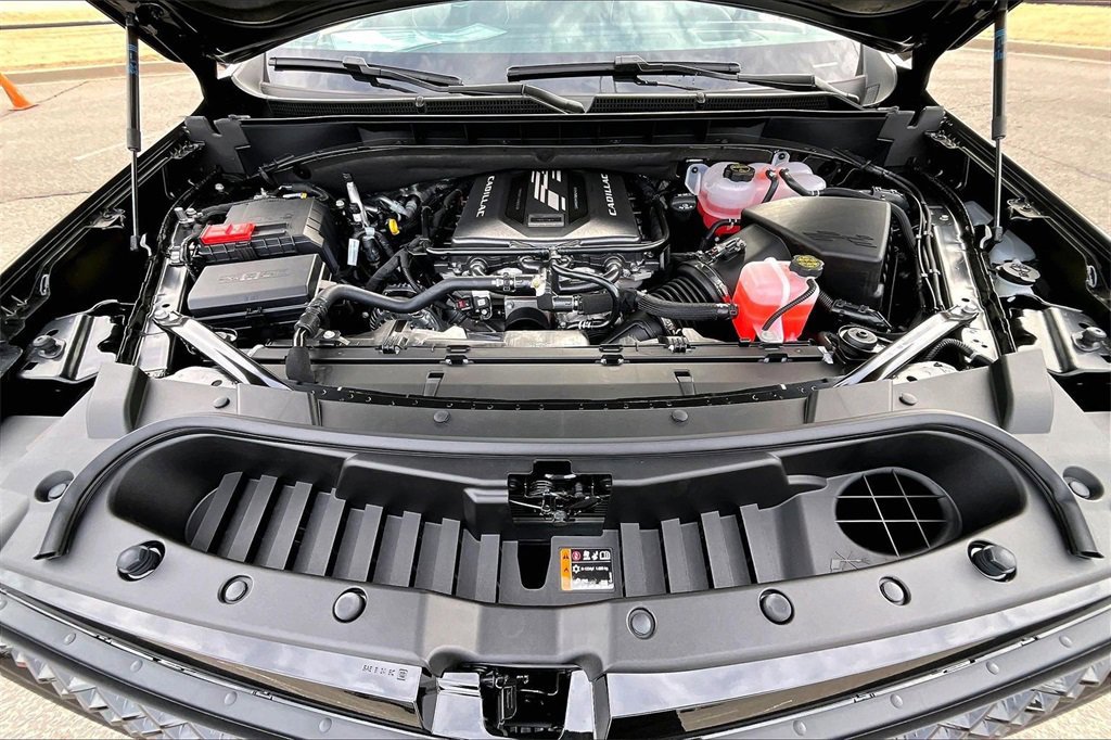 New 2026 Cadillac Escalade V w/ LPO, ONYX Package image 11