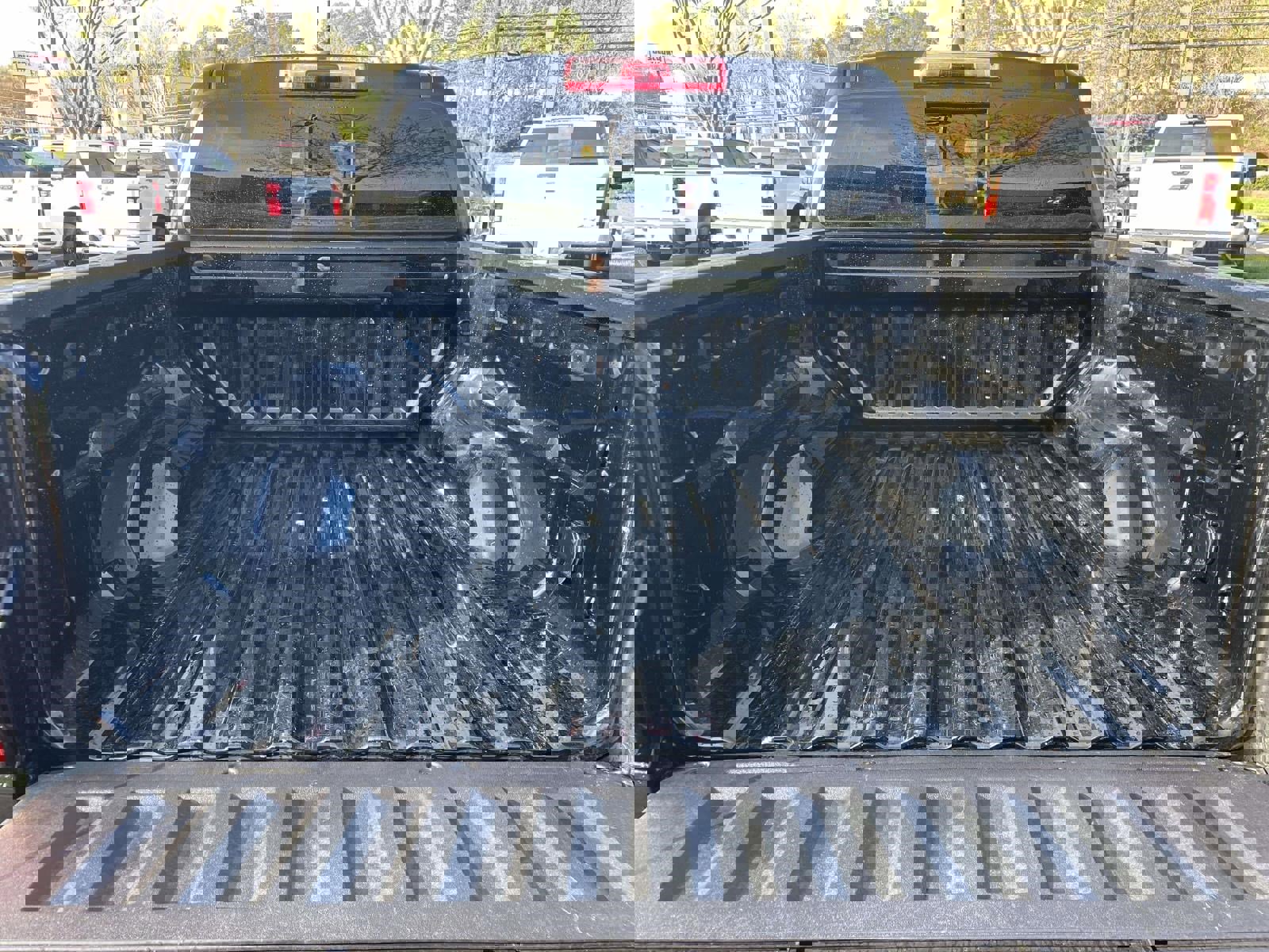 Used 2025 Chevrolet Colorado Z71 w/ Technology Package image 14