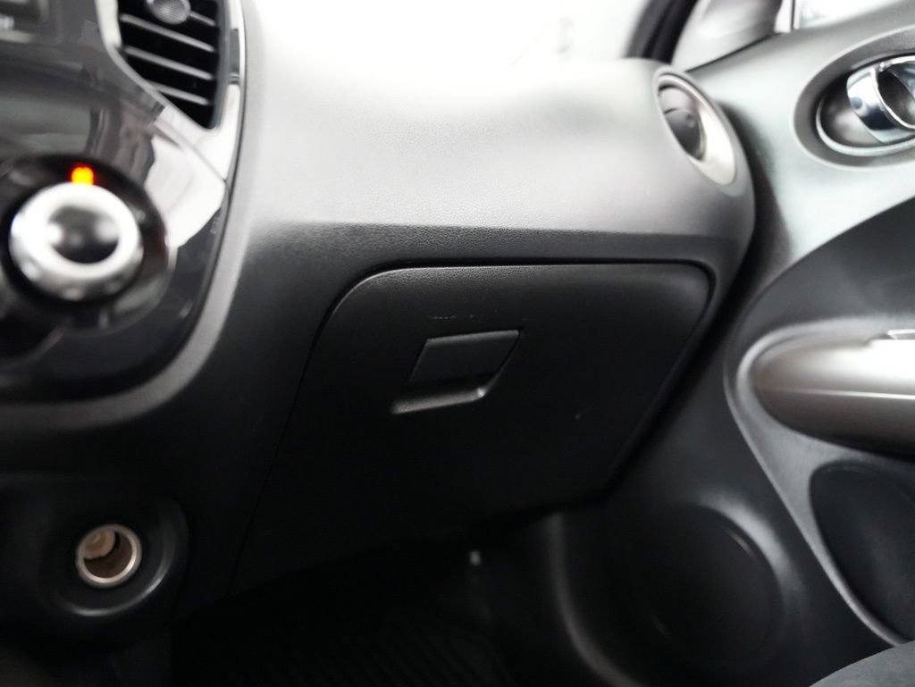 Used 2013 Nissan Juke SV AWD/4WD image 35