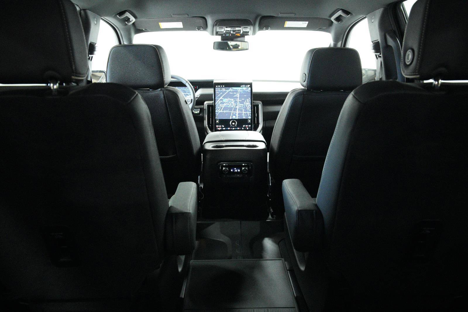 New 2026 GMC Yukon Elevation image 12