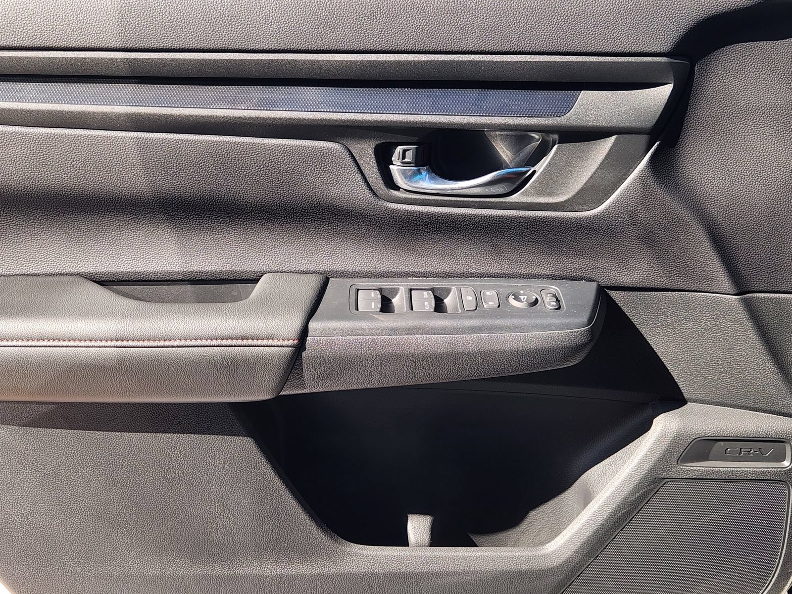 Certified 2025 Honda CR-V Sport image 26